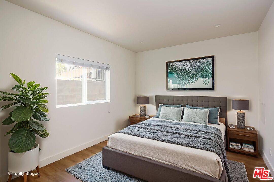 727 N La Fayette Park Pl Unit: 4