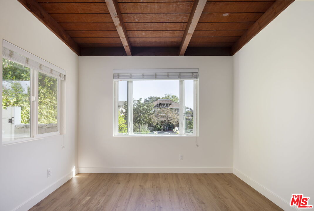 727 N La Fayette Park Pl Unit: 4