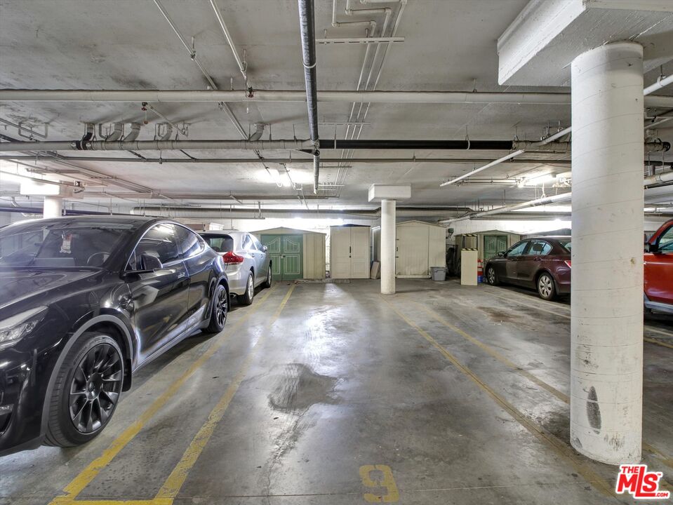 15325 Magnolia Blvd Unit: 108