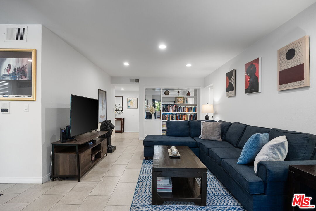 15325 Magnolia Blvd Unit: 108