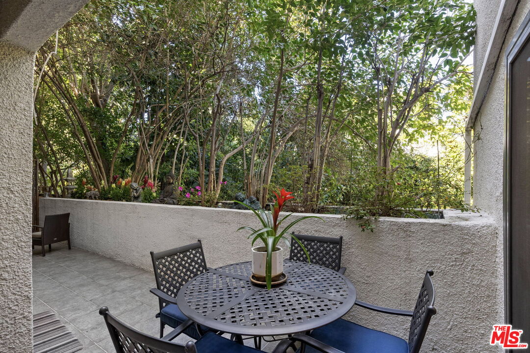 15325 Magnolia Blvd Unit: 108