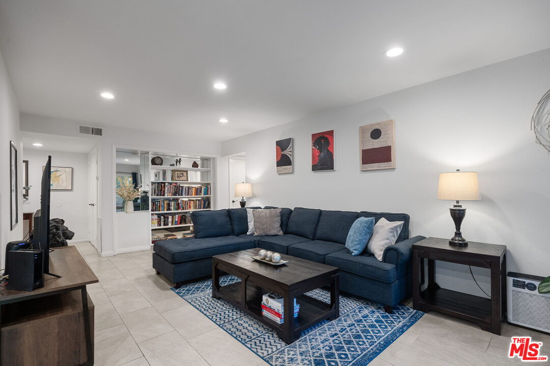 15325 Magnolia Blvd Unit: 108