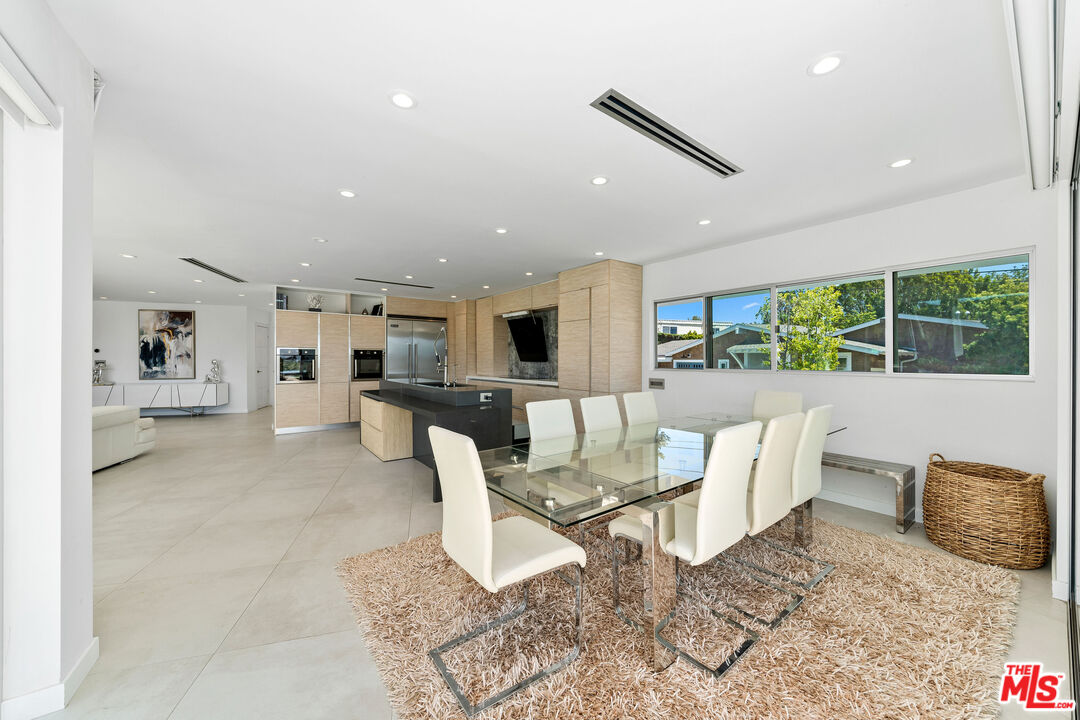 849 Glenmere Way