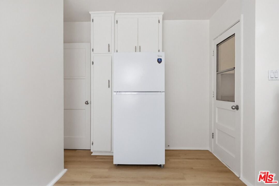 1255 S Crescent Heights Blvd