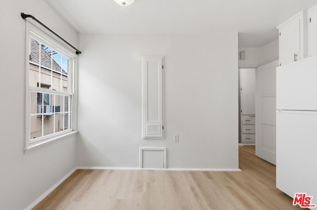 1255 S Crescent Heights Blvd