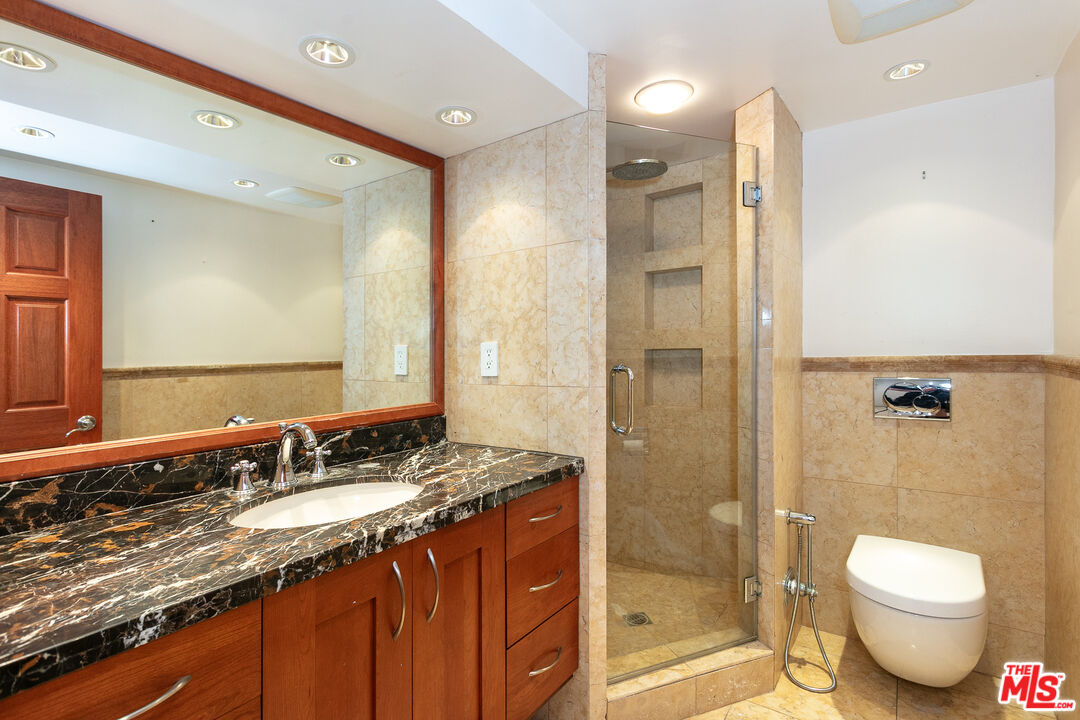 9323 Burton Way Unit: A