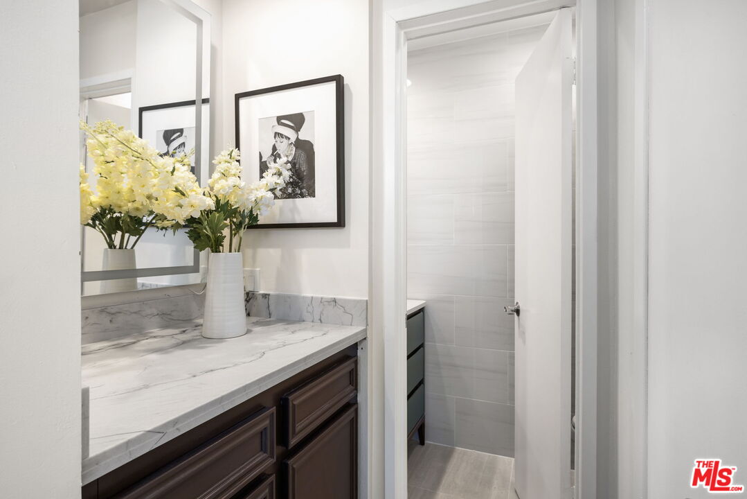 10720 Ohio Ave Unit: 8