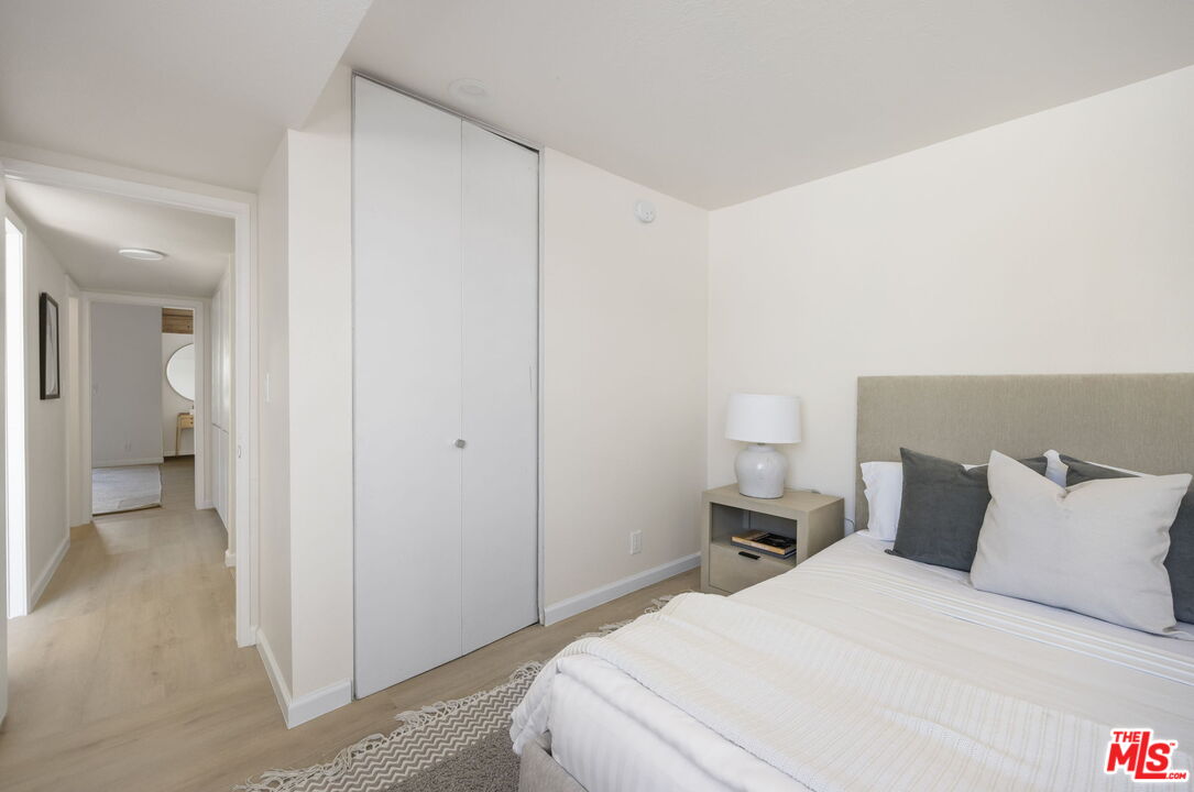 10720 Ohio Ave Unit: 8