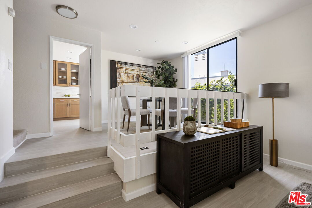 10720 Ohio Ave Unit: 8