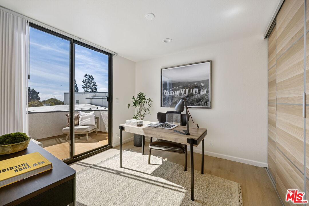 10720 Ohio Ave Unit: 8