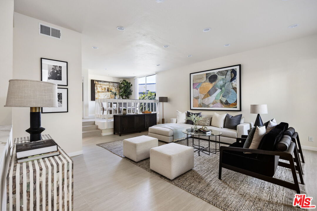 10720 Ohio Ave Unit: 8