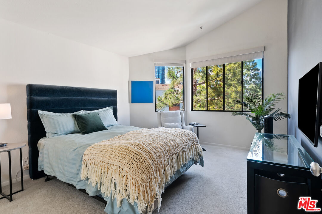 2131 Century Park Ln Unit: 408