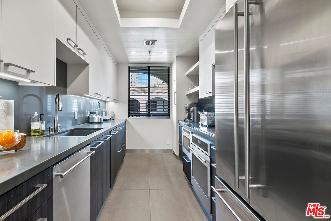 2131 Century Park Ln Unit: 408