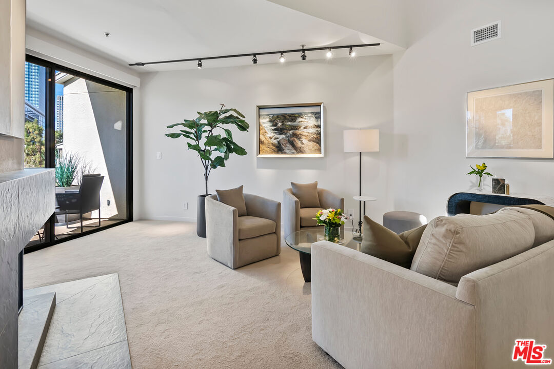 2131 Century Park Ln Unit: 408