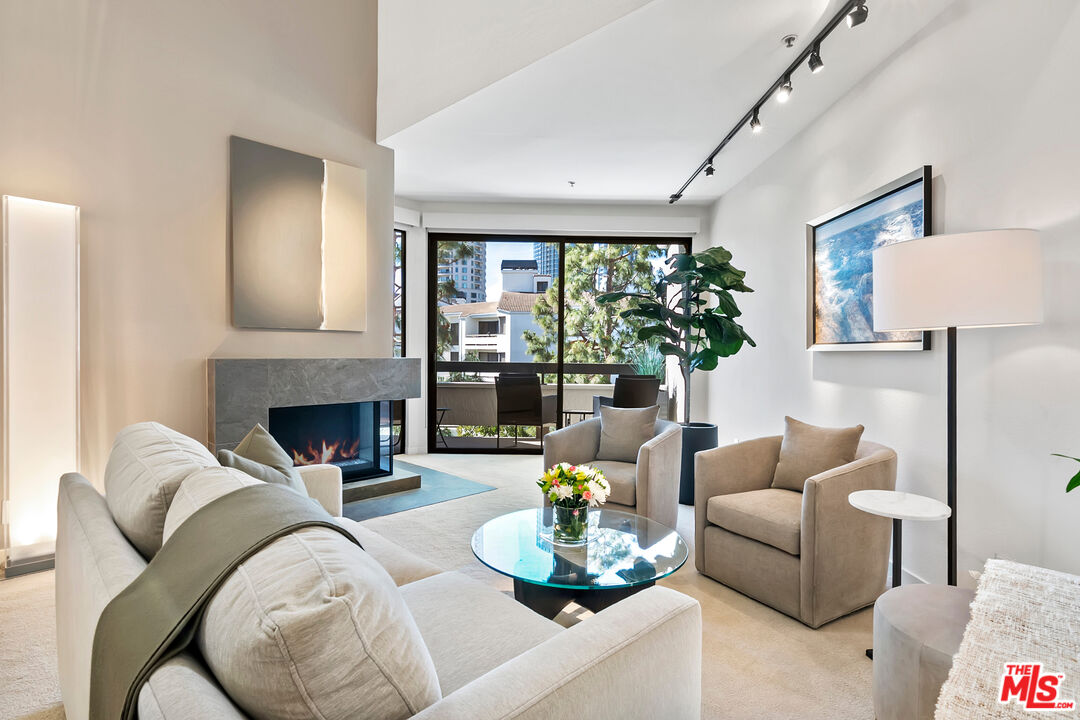 2131 Century Park Ln Unit: 408