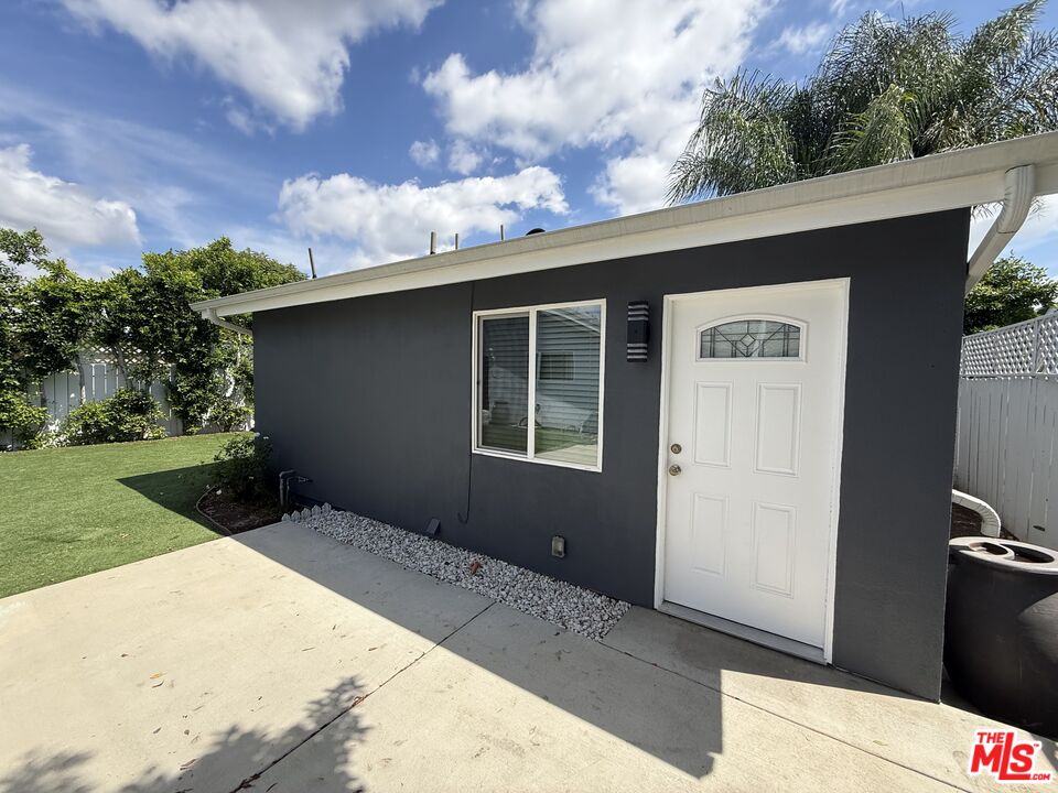 7512 Jamieson Ave Unit: 7510