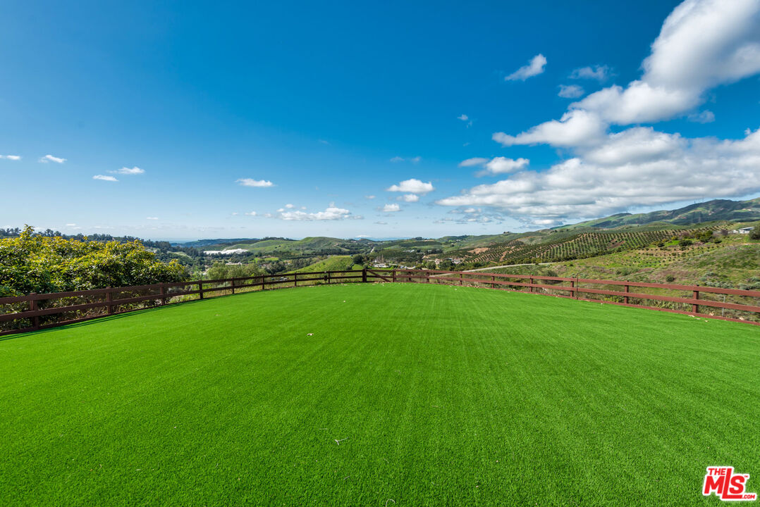 8018 Balcom Canyon Rd