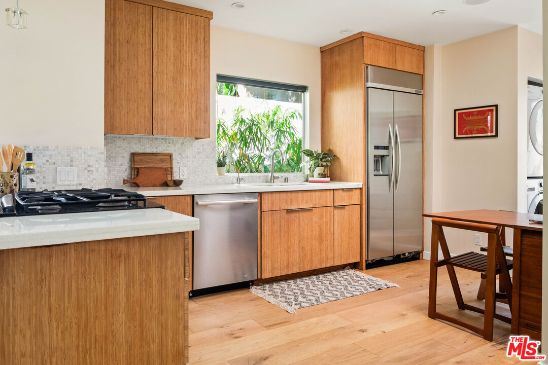 1240 N Spaulding Ave