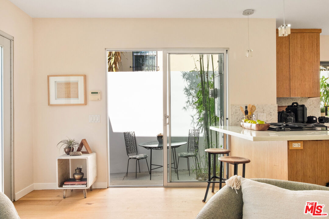 1240 N Spaulding Ave