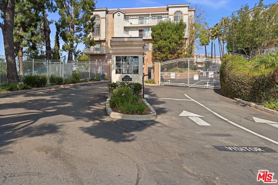 4755 Templeton St Unit: 2113