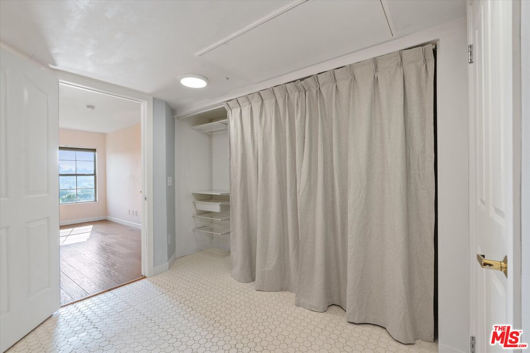 4755 Templeton St Unit: 2113