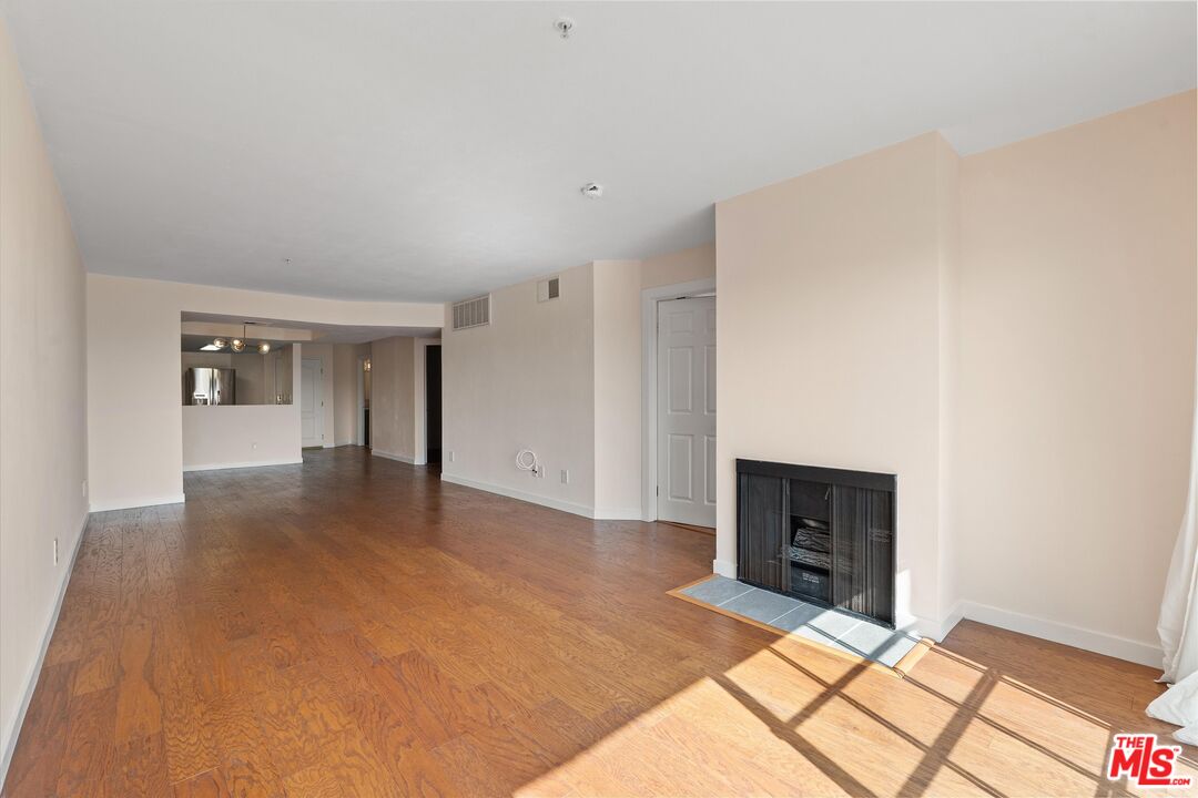 4755 Templeton St Unit: 2113