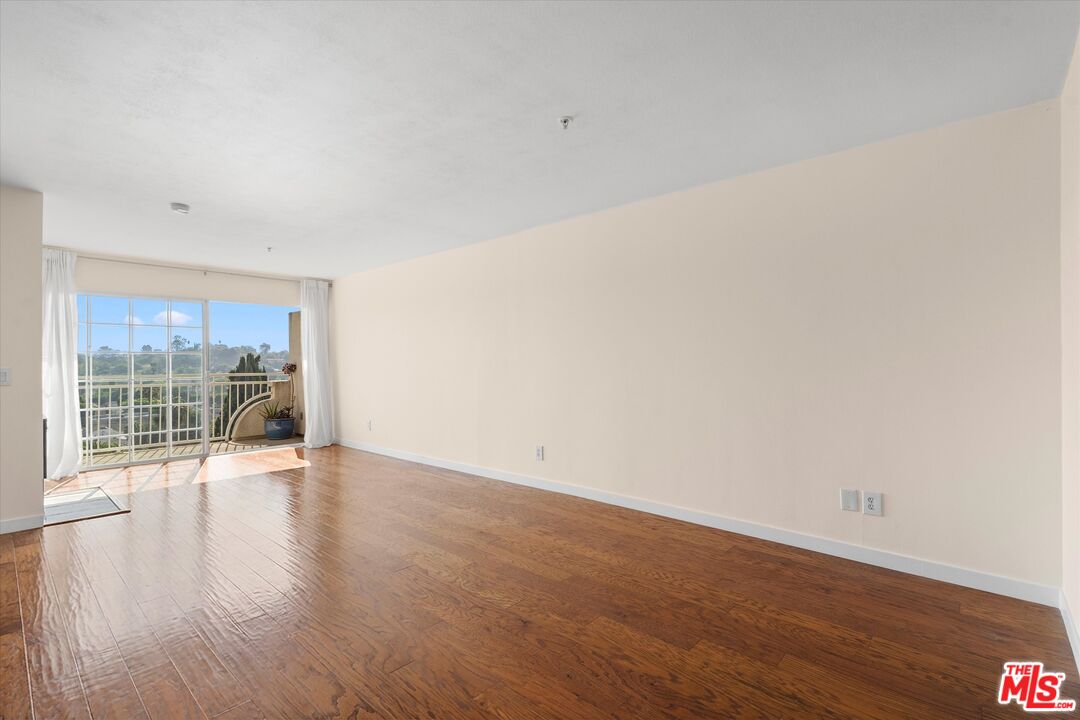 4755 Templeton St Unit: 2113