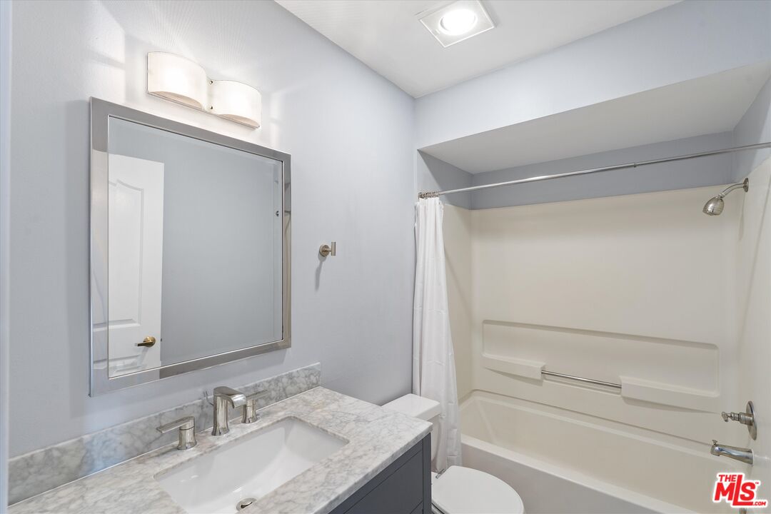 4755 Templeton St Unit: 2113