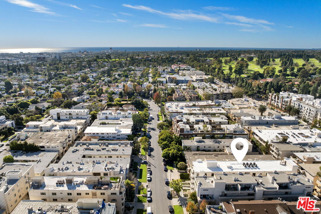 11923 Gorham Ave Unit: 101