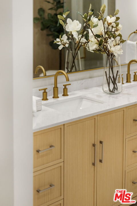 11923 Gorham Ave Unit: 101