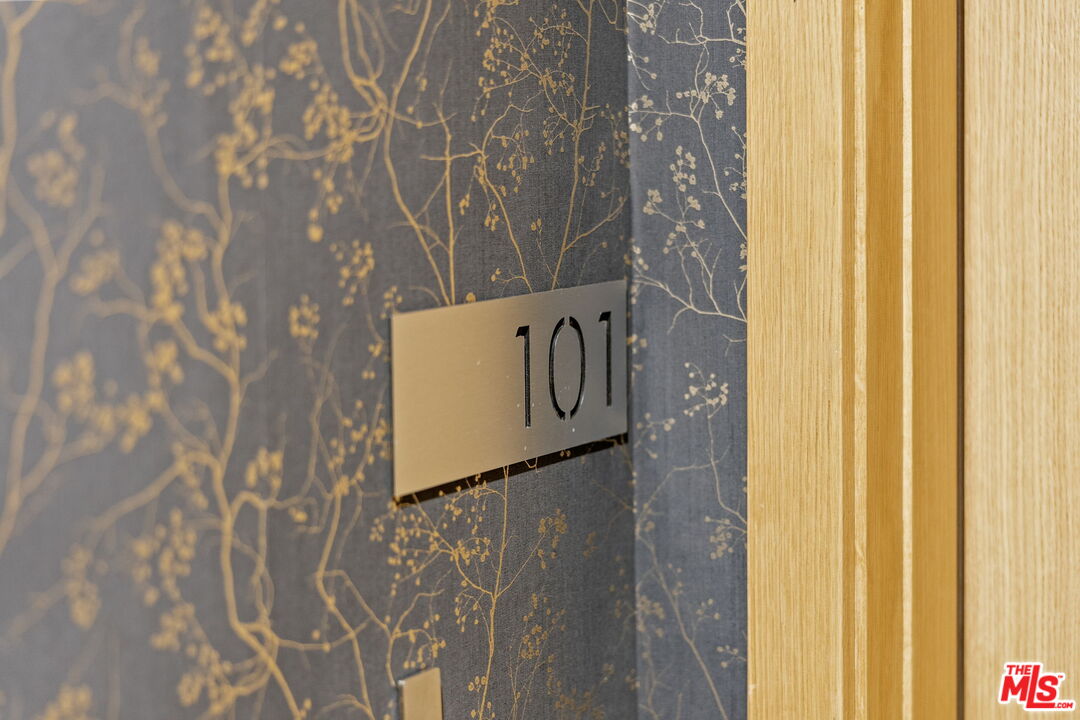 11923 Gorham Ave Unit: 101