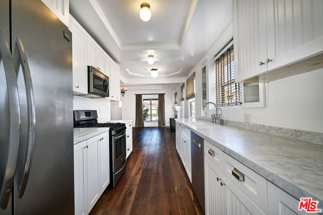 1430 S Sierra Bonita Ave