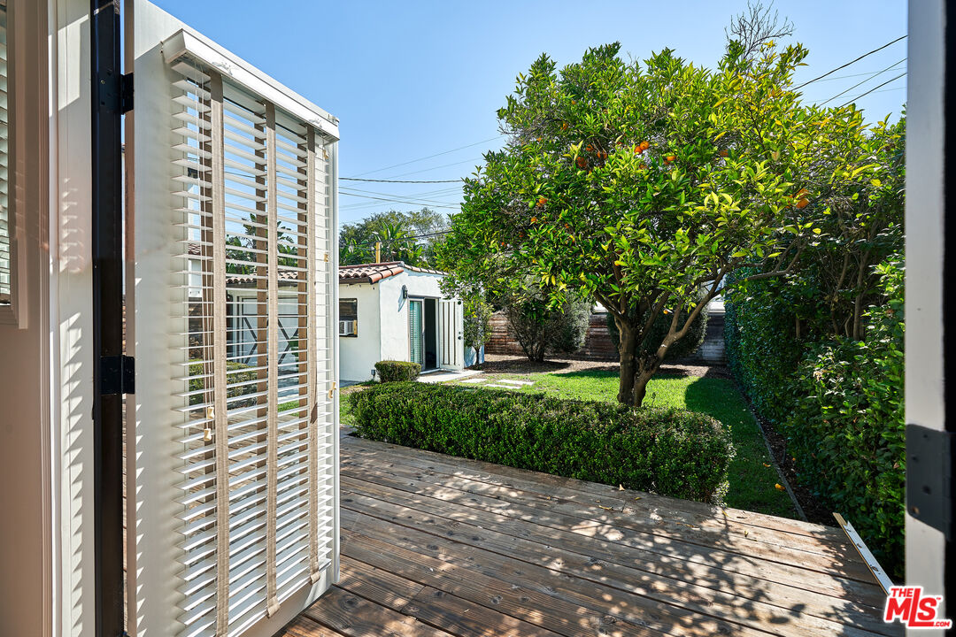 1430 S Sierra Bonita Ave