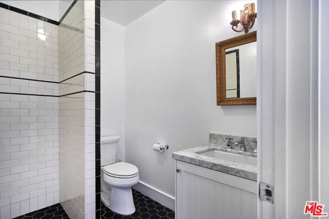 1430 S Sierra Bonita Ave