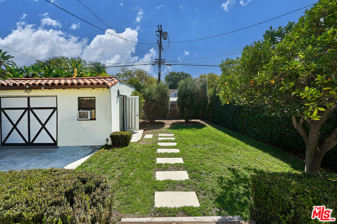 1430 S Sierra Bonita Ave