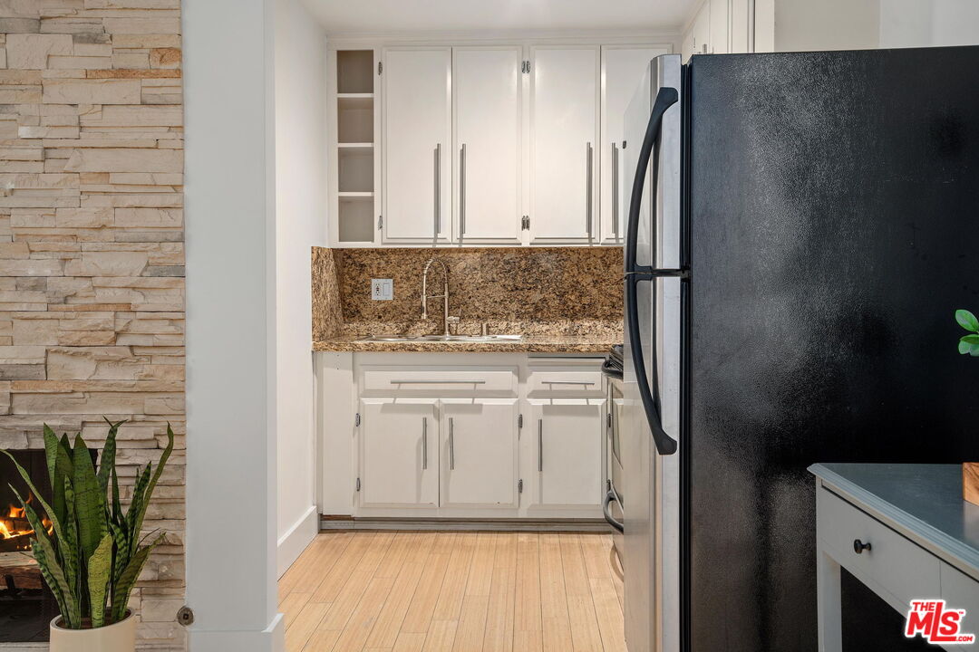 11959 Dorothy St Unit: 2b