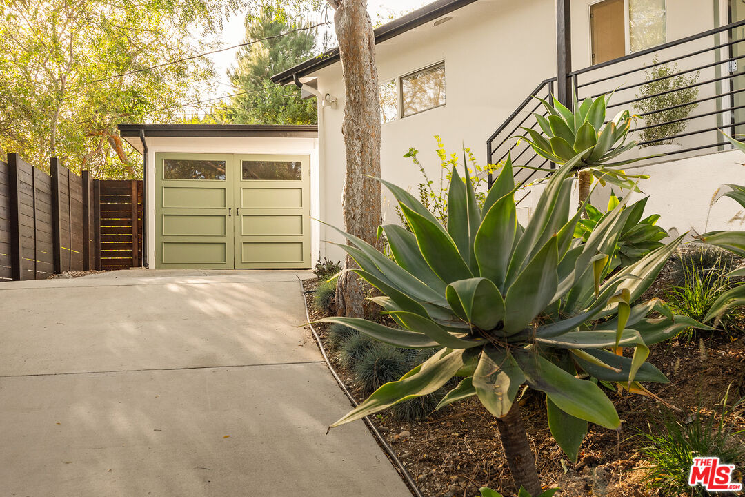 4815 San Rafael Ave