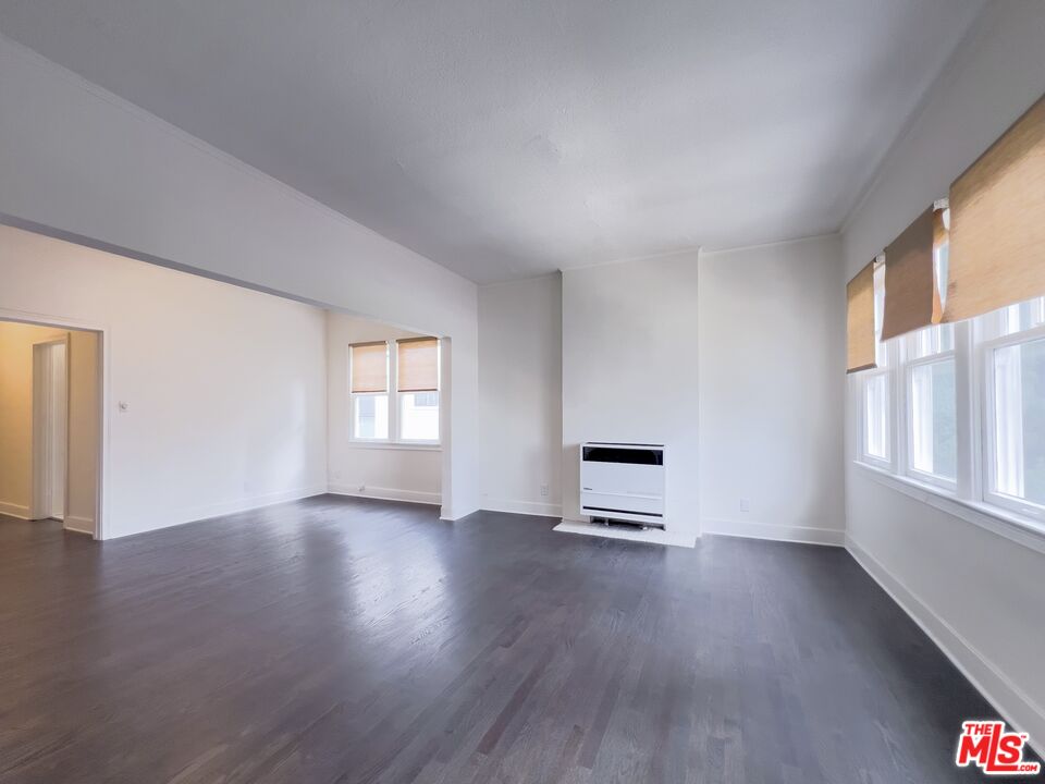 1532 Rosalia Rd Unit: 3/4