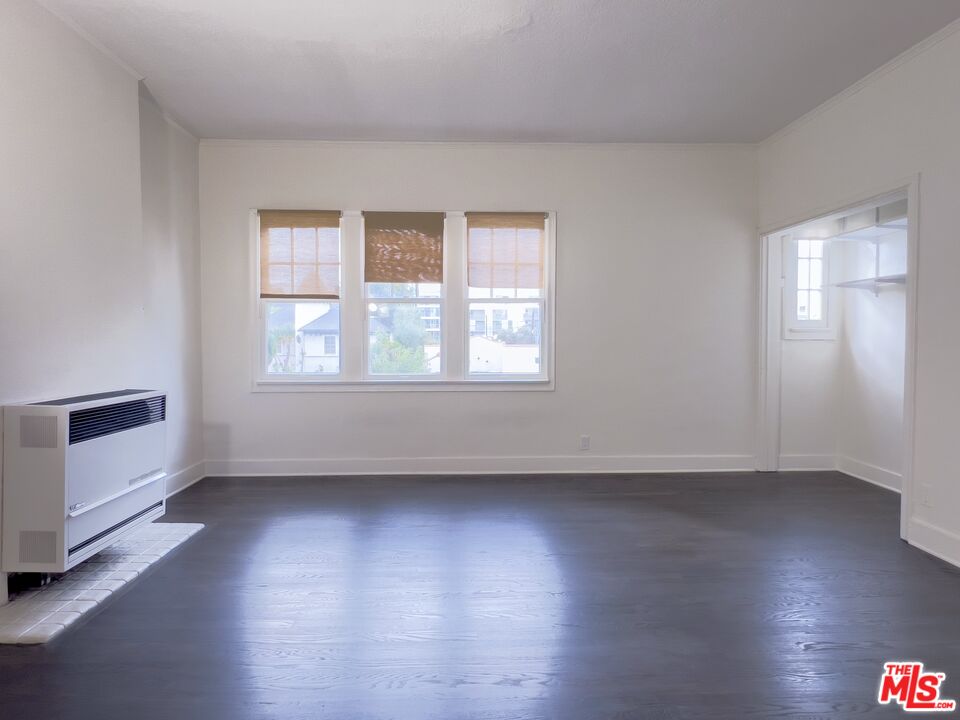 1532 Rosalia Rd Unit: 3/4