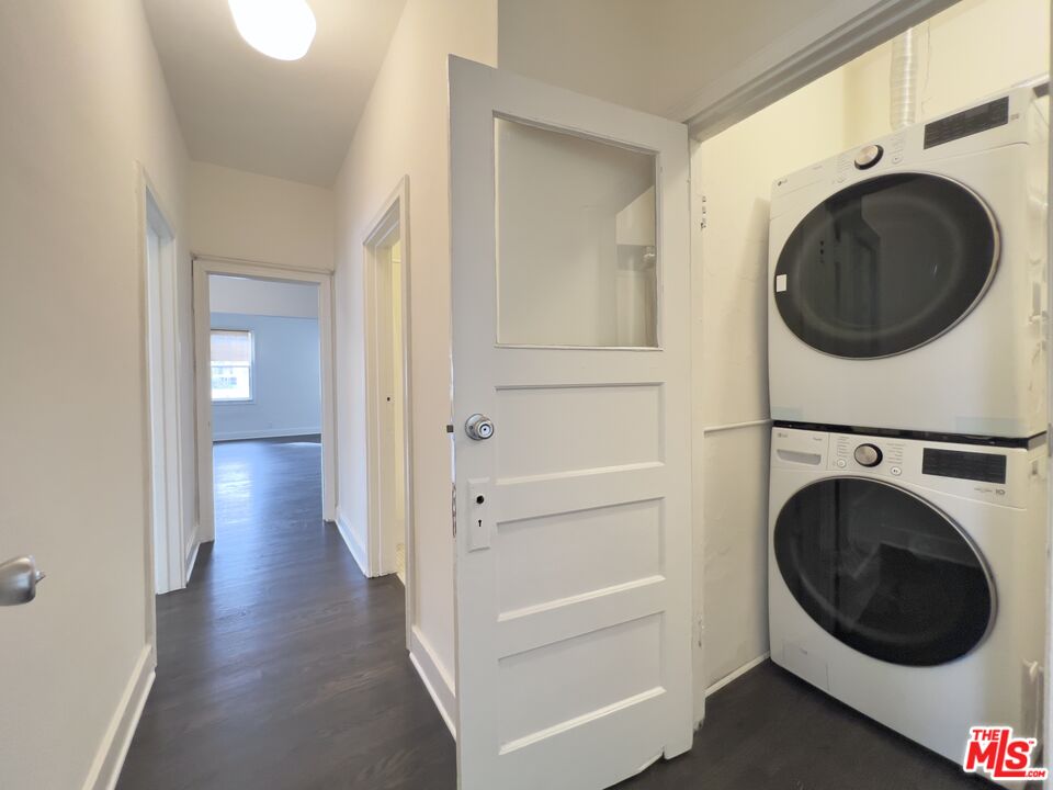 1532 Rosalia Rd Unit: 3/4