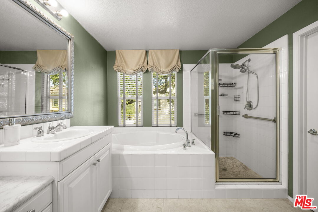 631 Clearwater Creek Dr Unit: 30