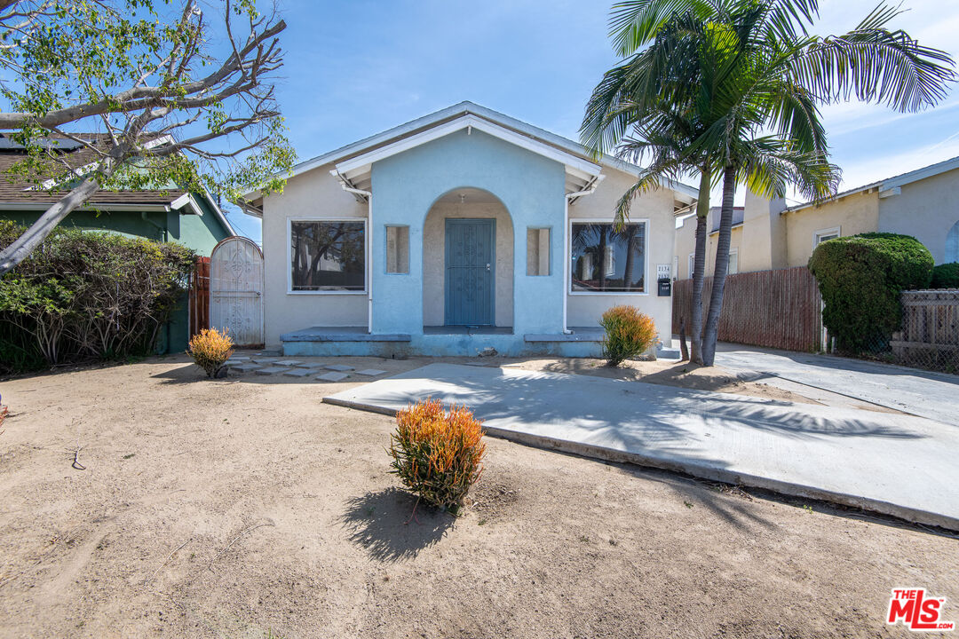 2132 S Cloverdale Ave