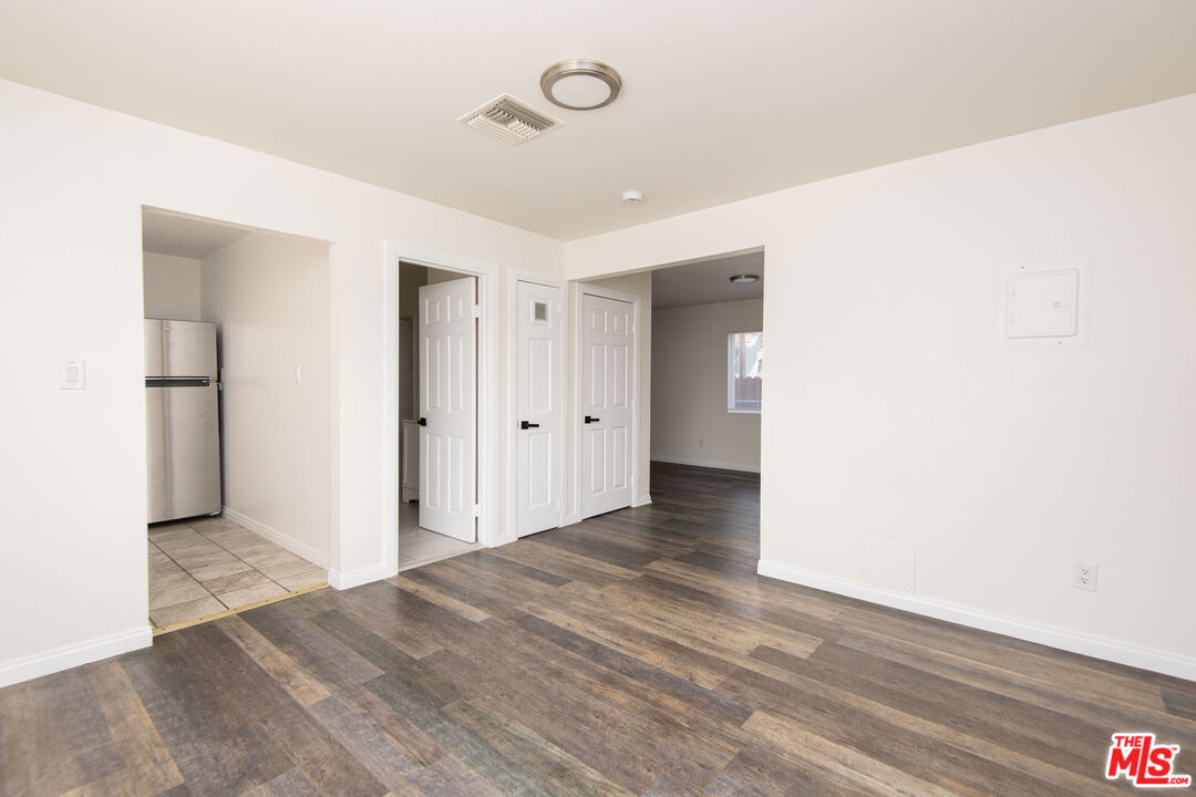 2134 S Cloverdale Ave