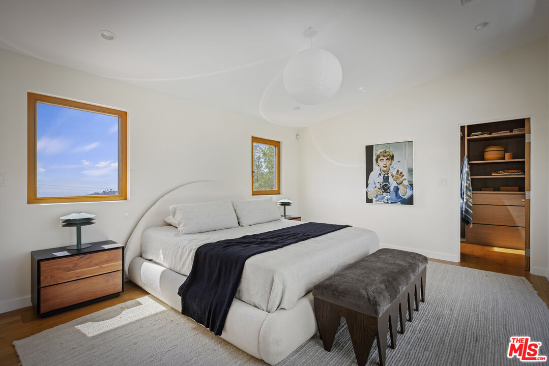 2740 Nichols Canyon Rd