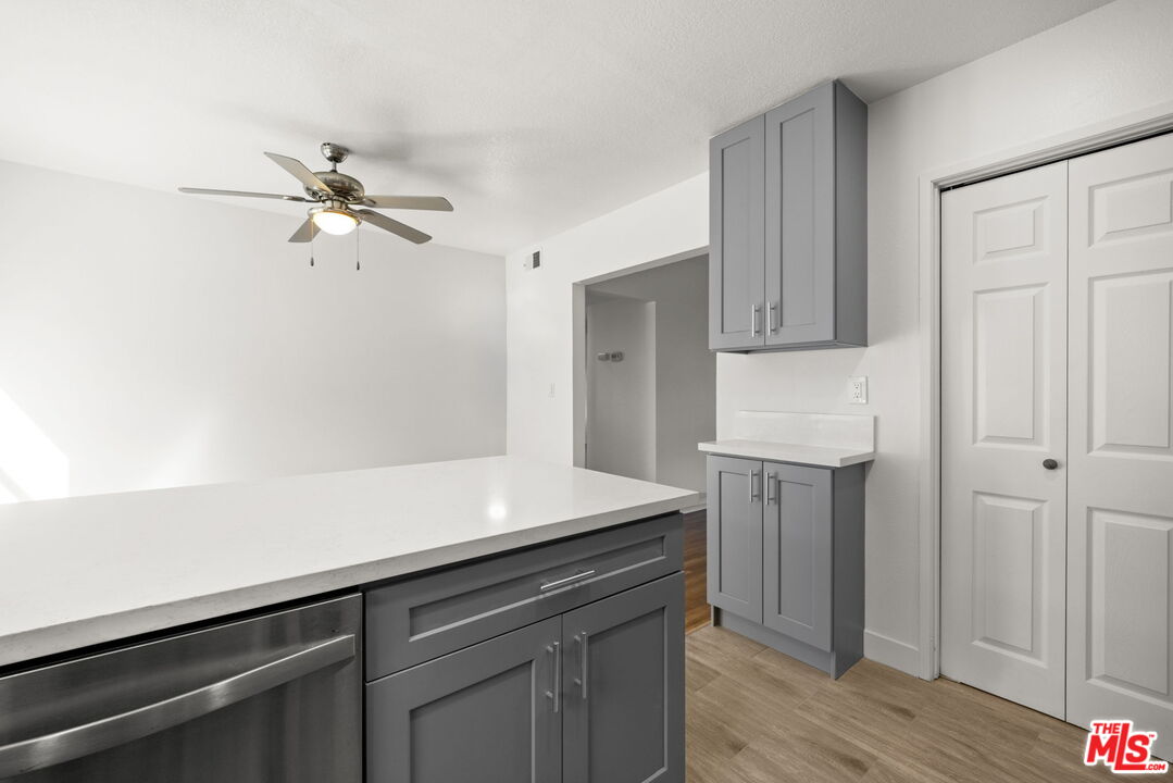 3613 Kalsman Dr Unit: 1