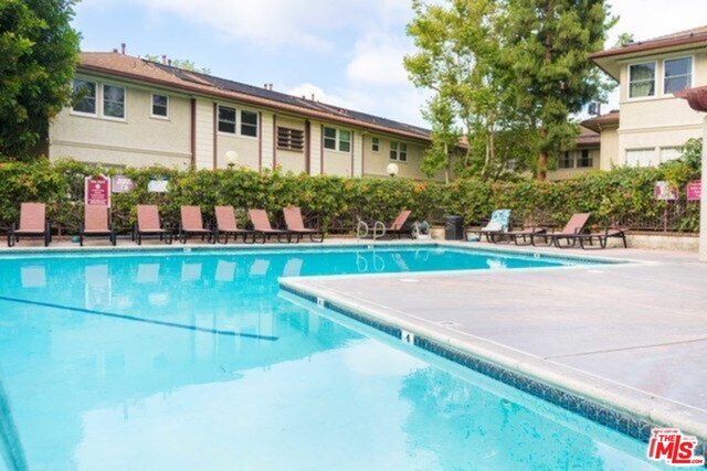 3613 Kalsman Dr Unit: 1