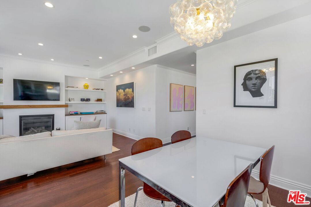 1316 Amherst Ave Unit: 402