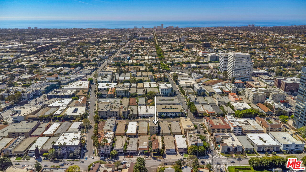 1316 Amherst Ave Unit: 402