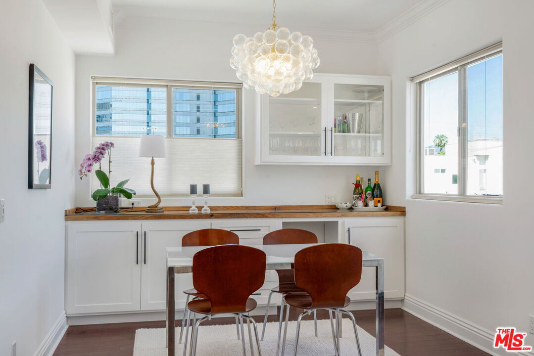 1316 Amherst Ave Unit: 402