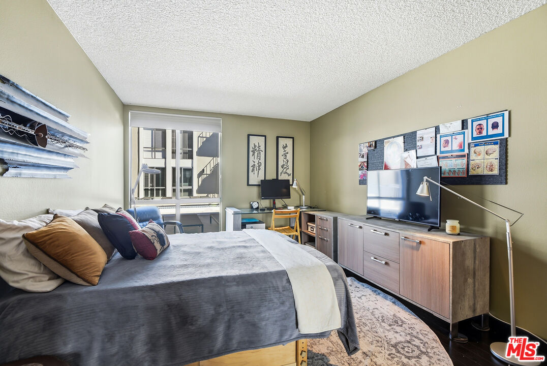 1351 N Crescent Heights Blvd Unit: 116